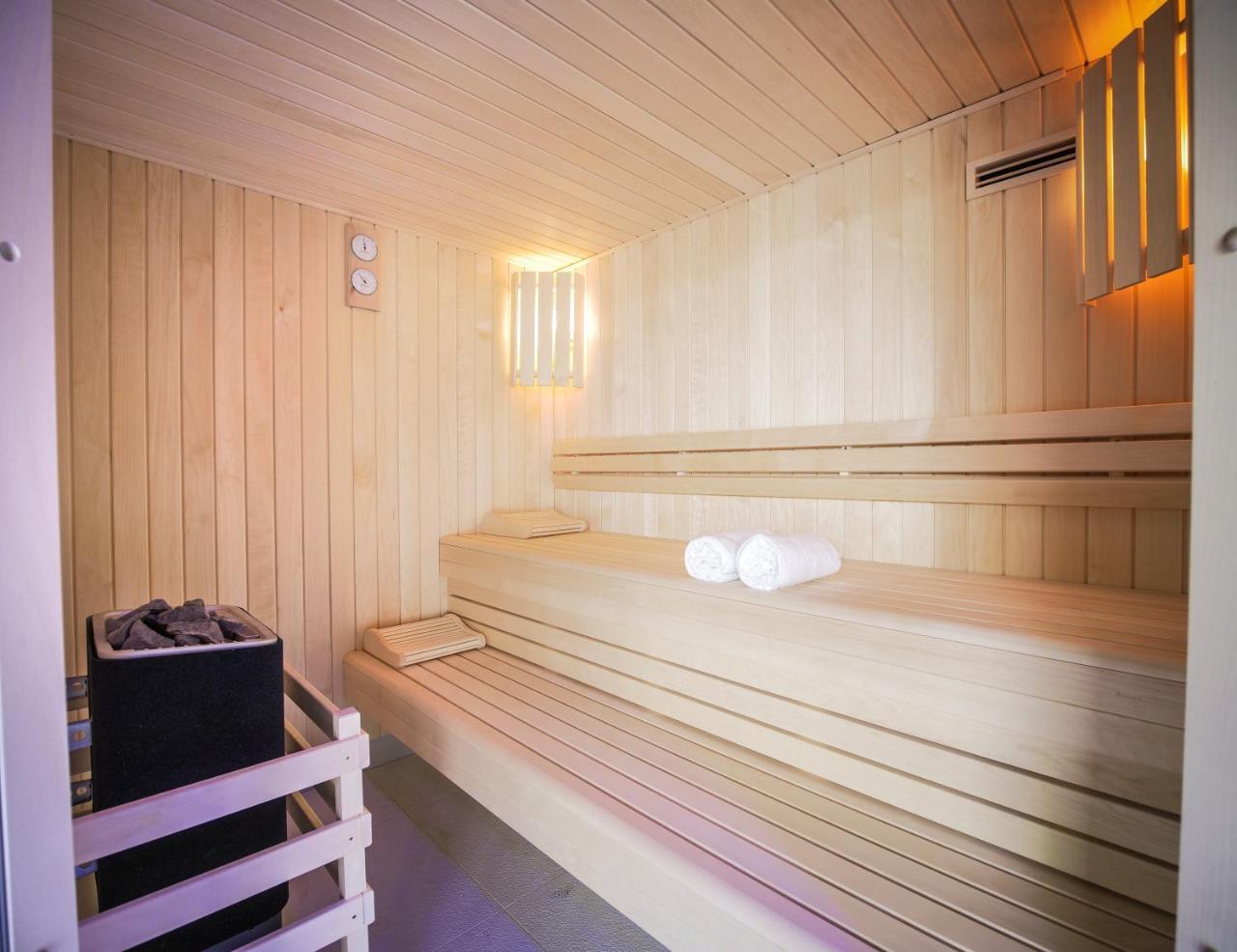 Le Magic Hotel & Spa Vitré Eksteriør billede