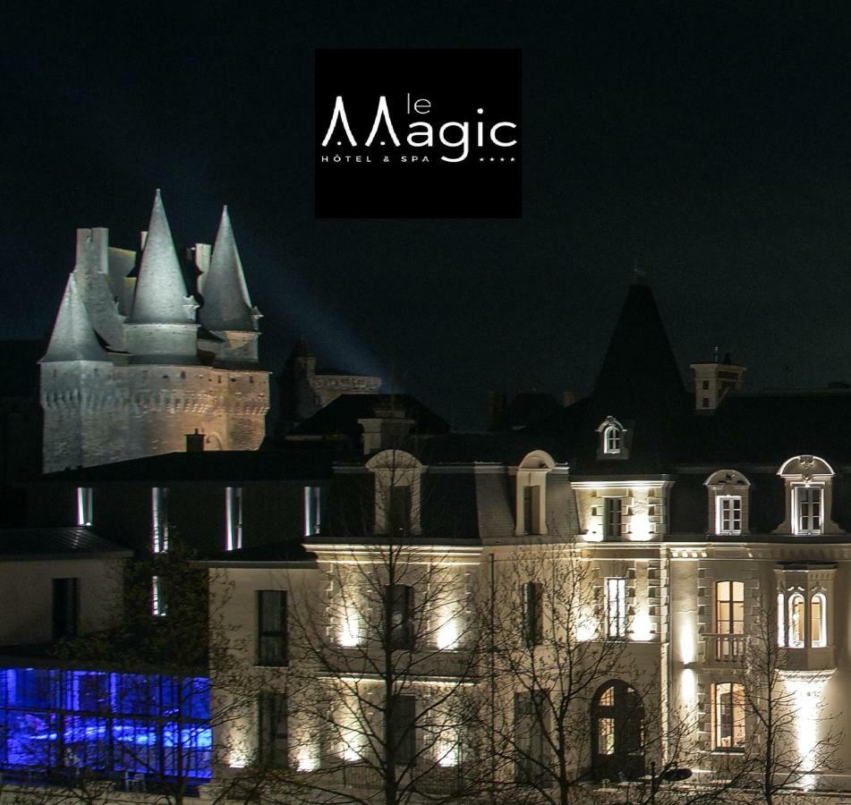 Le Magic Hotel & Spa Vitré Eksteriør billede