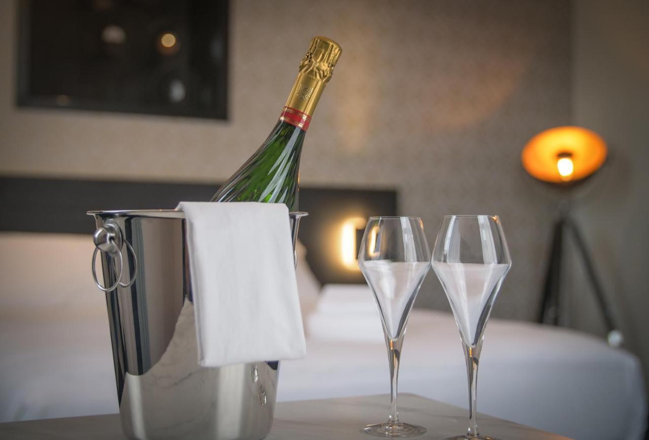 Le Magic Hotel & Spa Vitré Eksteriør billede